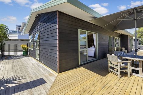 Photo of property in 1315 Whangaparaoa Road, Army Bay, Whangaparaoa, 0930