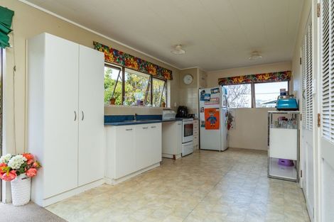 Photo of property in 3 Ferry Road, Waipu, 0510