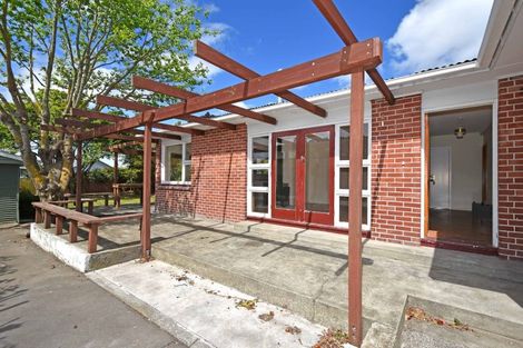 Photo of property in 54 Hounslow Street, Ilam, Christchurch, 8041