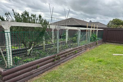 Photo of property in 24 Cleveland Heights, Kelvin Grove, Palmerston North, 4414