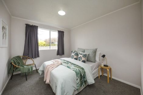 Photo of property in 12 Bendigo Street, Cloverlea, Palmerston North, 4412