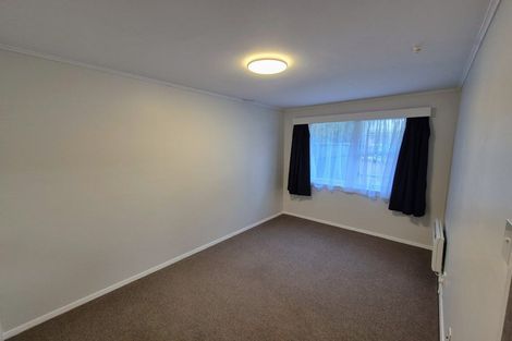 Photo of property in 2/97 Cockayne Road, Khandallah, Wellington, 6035