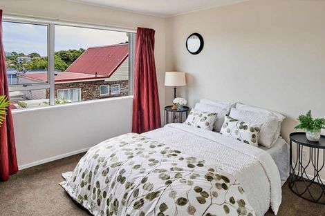 Photo of property in 35a Penryn Drive, Camborne, Porirua, 5026