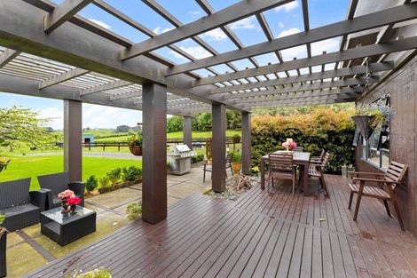 Photo of property in 388 Kahikatea Flat Road, Waitoki, Kaukapakapa, 0871