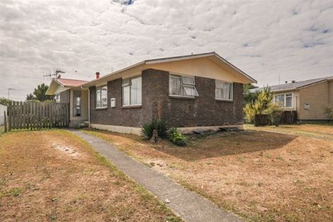 Photo of property in 2 Graham Place, Huntly, 3700