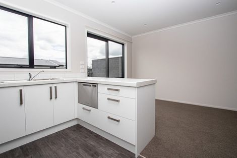 Photo of property in 8/10 Charlemont Street, Whitiora, Hamilton, 3200
