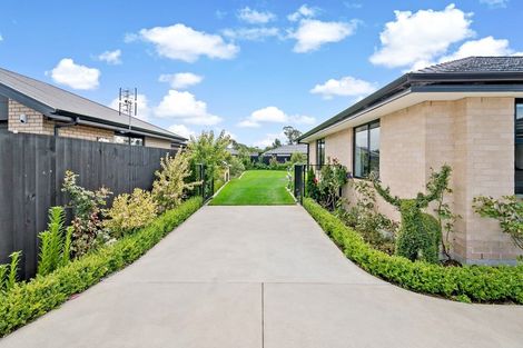 Photo of property in 27 Newman Road, Rolleston, 7614
