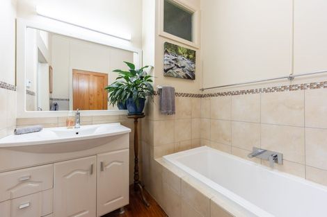 Photo of property in 148a Cliff View Drive, Green Bay, Auckland, 0604