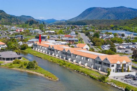 Photo of property in 3/45 Beach Road, Waikawa, Picton, 7220