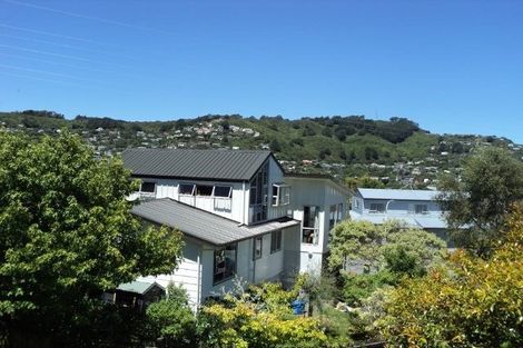 Photo of property in 3 Sasanqua Way, Crofton Downs, Wellington, 6035