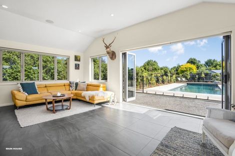 Photo of property in 81 Reading Street, Greytown, 5712