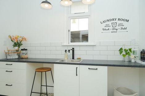 Photo of property in 115 Eglinton Road, Mornington, Dunedin, 9011