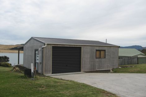 Photo of property in 32 Taumatawiwi Street, Opononi, Kaikohe, 0473