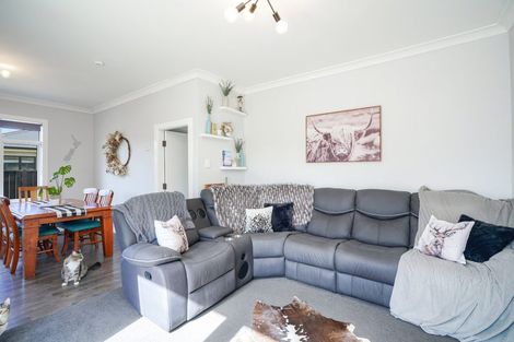 Photo of property in 56 Queen Street, Otautau, 9610