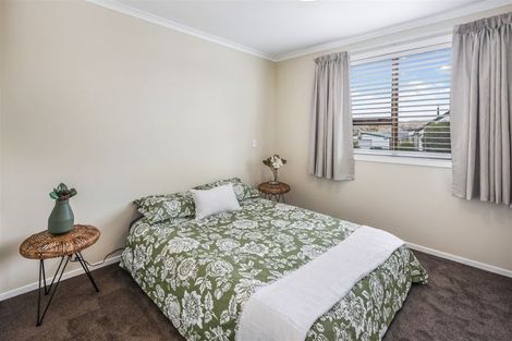 Photo of property in 166 Mark Avenue, Grenada Village, Wellington, 6037