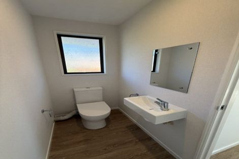 Photo of property in 20 Taupata Street, Redcliffs, Christchurch, 8081