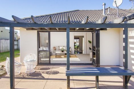 Photo of property in 50 Tuihana Drive, Papamoa Beach, Papamoa, 3118