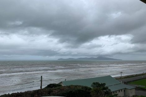 Photo of property in 8 Pingau Street, Paekakariki, 5034