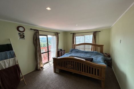 Photo of property in 17 Exploration Way, Whitby, Porirua, 5024