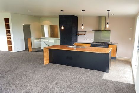 Photo of property in 58c Pekanga Road, Normandale, Lower Hutt, 5010