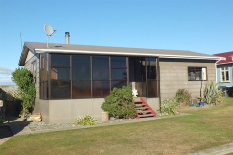 Photo of property in 25 Magdala Street, Kakanui, Oamaru, 9495