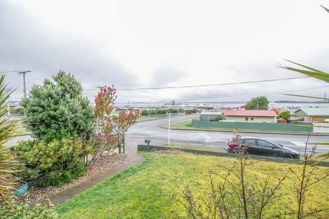 Photo of property in 24 Bradshaw Street, Bluff, 9814