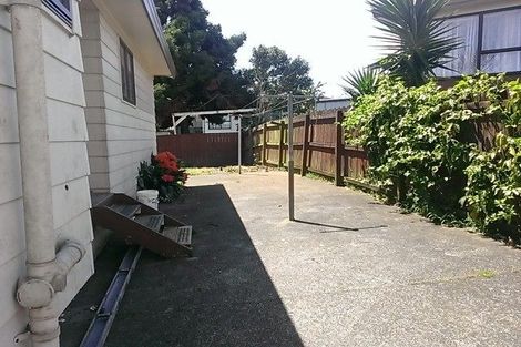 Photo of property in 1/27 Silver Creek Road, Weymouth, Auckland, 2103
