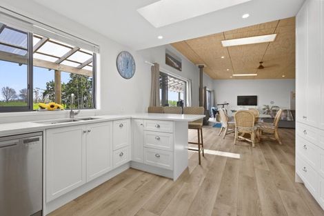 Photo of property in 198 Ngatimaru Road, Tikorangi, Waitara, 4383