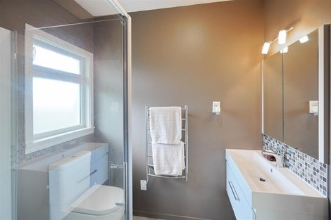 Photo of property in 41 Claridges Road, Casebrook, Christchurch, 8051