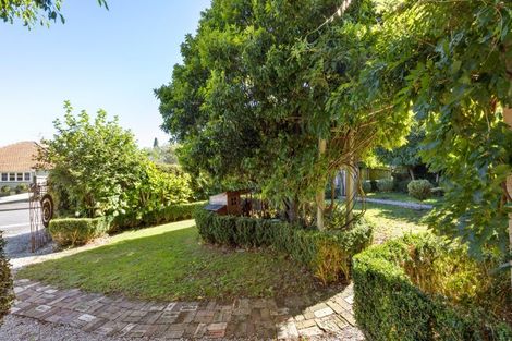 Photo of property in 2 Onslow Street, Hamilton East, Hamilton, 3216