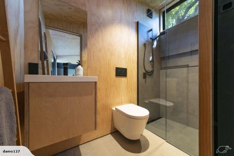 Photo of property in 3 George Avenue, Herald Island, Auckland, 0618