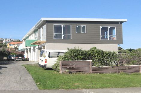 Photo of property in 1/18 Lambley Road, Titahi Bay, Porirua, 5022