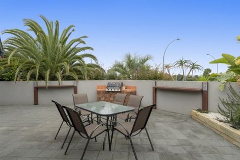 Photo of property in 16 Olive Close, Omokoroa, 3114