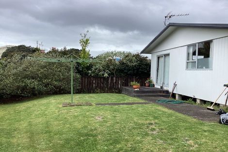 Photo of property in 1/117 Seaview Road, Westown, New Plymouth, 4310