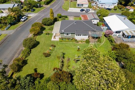 Photo of property in 16 Macfarlane Street, Kawakawa, 0210