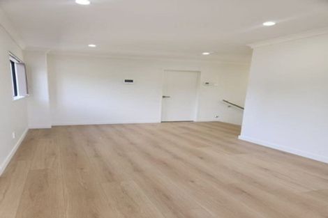 Photo of property in 20a Tawa Crescent, Manurewa, Auckland, 2102