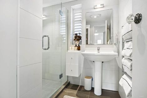 Photo of property in The Pines Apartments, 75 Owens Road, Epsom, Auckland, 1023