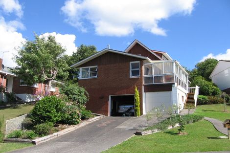 Photo of property in 36 Compton Street, Hillcrest, Auckland, 0627