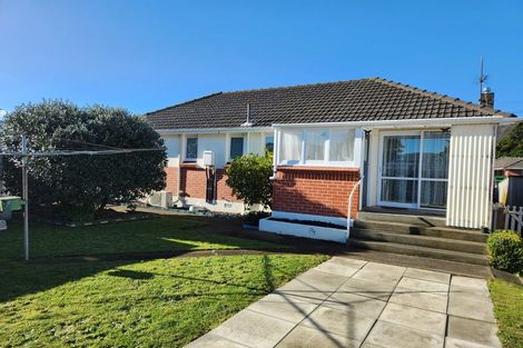 Photo of property in 51 Totara Park Road, Clouston Park, Upper Hutt, 5018
