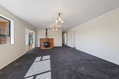 Photo of property in 9 Lombard Street, Midhirst, Stratford, 4394