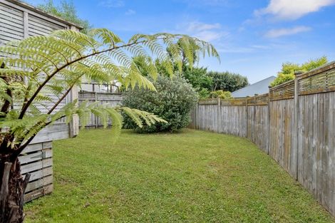 Photo of property in 4/32 Wicklow Road, Narrow Neck, Auckland, 0622