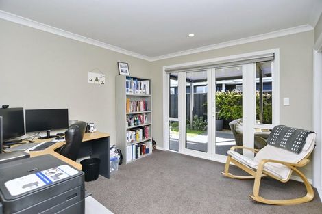 Photo of property in 24 Macphail Avenue, Rangiora, 7400