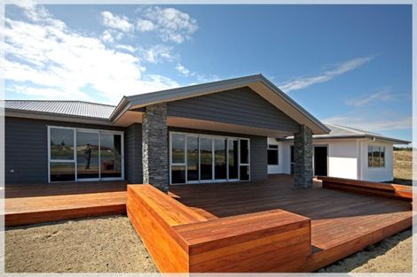 Photo of property in 17 Carex Grove, Foxton Beach, Foxton, 4815