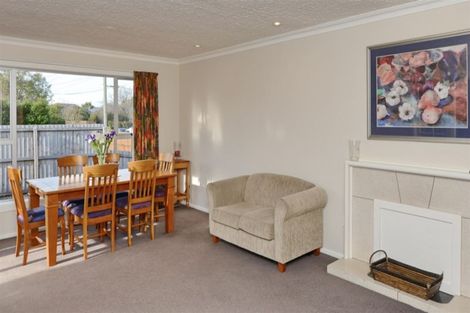 Photo of property in 14 Sevenoaks Drive, Bryndwr, Christchurch, 8053