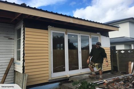 Photo of property in 59 Kamahi Street, Stokes Valley, Lower Hutt, 5019