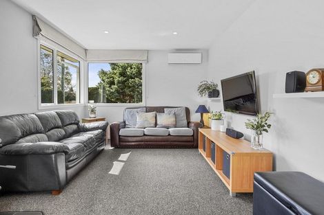 Photo of property in 35 Heath Street, Burnside, Christchurch, 8053