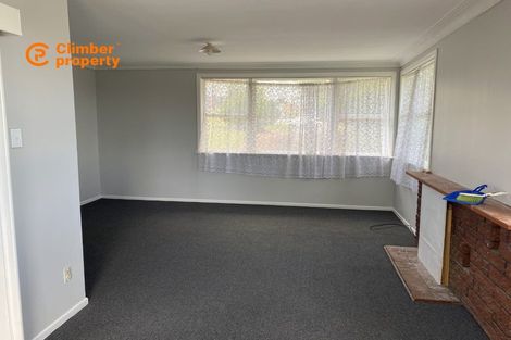 Photo of property in 5 Kelwyn Road, Kelston, Auckland, 0602