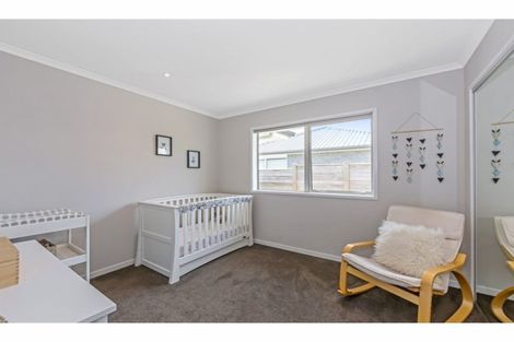 Photo of property in 200 Harris Drive, Silverdale, 0932