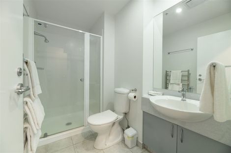 Photo of property in 17/12 Maunganui Road, Mount Maunganui, 3116