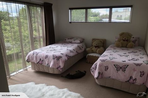 Photo of property in 12 Cotswolds Close, Otamatea, Whanganui, 4500